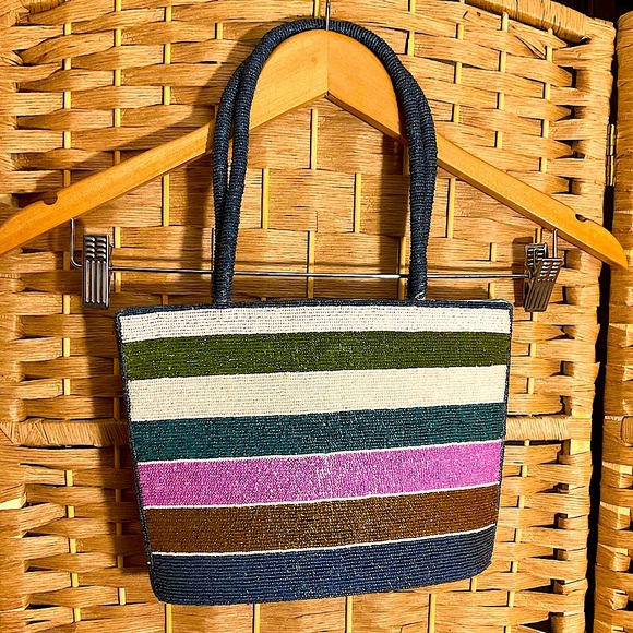 Gutzee Girls Handbags - Vintage Beaded Gutzee Girls Shoulder Bag